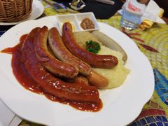 香肠拼盘配酸菜土豆泥-申德勒加油站西餐厅(太仓店)