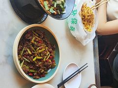 -嘉丰湘菜馆(芳群园店)