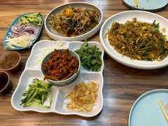 -合合春饼·酱骨·东北菜(潘家园店)