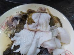 鲜鱼薄片-景明轩•养生酸汤鱼火锅 云贵鲜菌 现舂野果酸汤(王寨小区店)