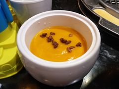 -鹤江桥·红油牛肉粉(SKP店)