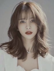 -菲·木田moontin造型salon