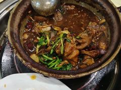 -渝君重庆火锅(嘉宾路店)