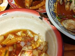 -爆炸头阿姨小四川正宗川味小吃(无任何分店)