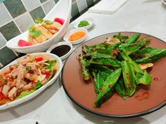 龙豆-滕记星发餐室·新加坡菜(巨鹿路店)