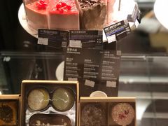 -星巴克臻选(济南万达店)