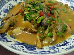 -峡谷农家乐饭店