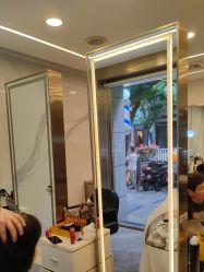 -蓝调造型·烫发·染发