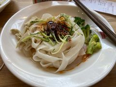 擀面皮-秦陕印象超级肉夹馍(万达广场西安民乐园店)