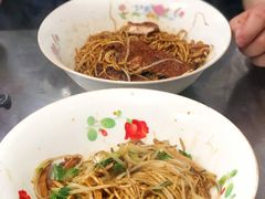 拌川加大排-小狗面馆(复兴店)