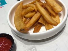 -more than meow吴止猫主题餐厅(承德 中船汇店)