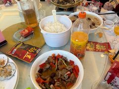 -湘力力小院·鱼汤泡饭(枫林路店)