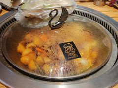 -山河屯铁锅炖鲜鹅·东北菜(开发区一店)