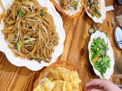 干炒牛河-南记食粥坊·宵夜大排档(莲花总店)