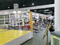 -健变健身俱乐部(前海天虹商场店)