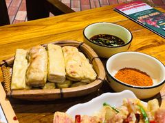 石屏烧豆腐-老滇山寨•云南特色菜•地方菜•民族风情歌舞表演(金碧店)