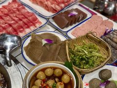 -贤合庄卤味火锅(济南泉城路店)
