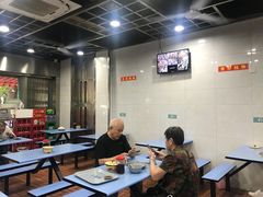 大堂-天天锅贴王(迎凤街店)