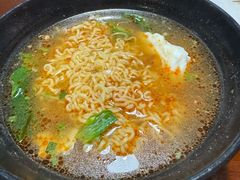-京狮炙燥·精酿烧烤(首经贸店)
