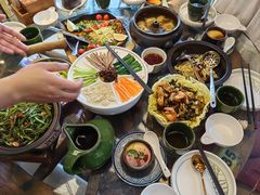 -云海肴·汽锅鸡·云南代表菜(天山百盛优客店)