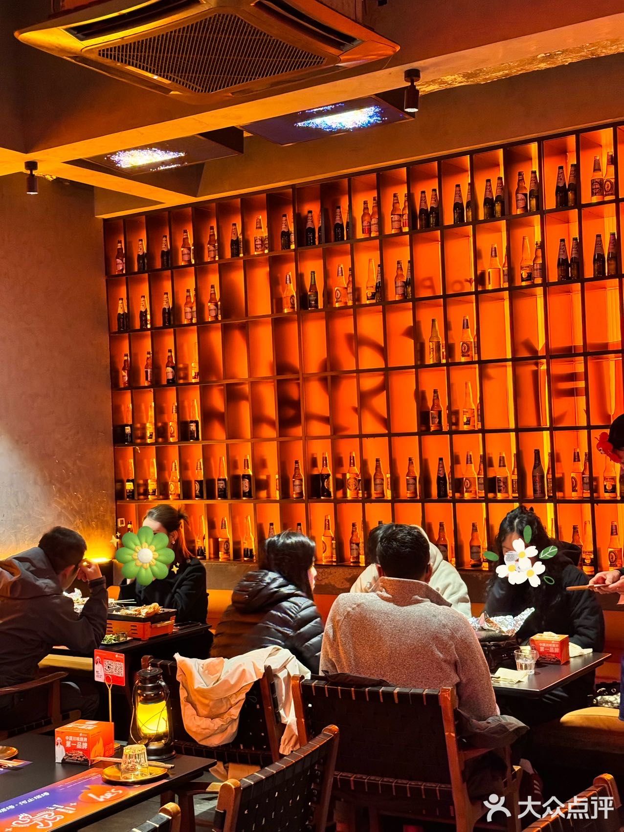 成都人私藏30年的烧烤顶流！小龙虾比手掌大，一口沦陷🤯 