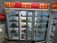 自助取餐区-咏勝锑锅麻辣烫(净居寺路总店)