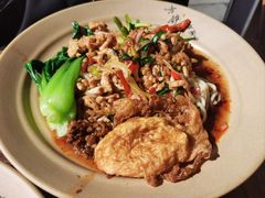 -方铲铲·成都板凳面(滨江银泰店)