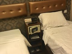 -香港华美达海景酒店