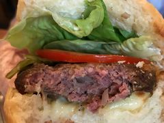 牛肉汉堡-COMMUNE幻师(花园道店)