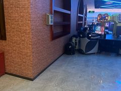 -外星熊·伊斯贝尔电竞店