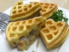 -佰搭果·广式茶餐厅(西华路店)
