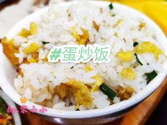 蛋炒饭-学街秀兰麻辣烫(眉山分店)