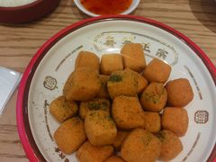 海苔豆腐一口酥-粤集·手工粤菜(皇庭广场店)