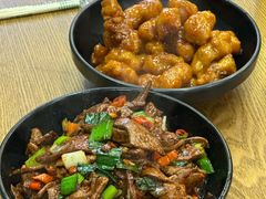 -稳湘湖南小馆(道尔泰生活广场店)