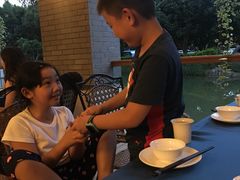 -湖泉水云间餐厅·弥勒地道菜(B座店)