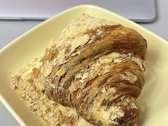 羊打滚-OUR Bakery(中海环宇荟店)