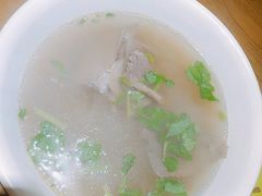 -锅贴王小吃(南大街店)