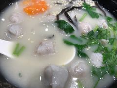 蟹籽鱼鲍米线-渔米丰·广府鱼汤米线(光明广场店)
