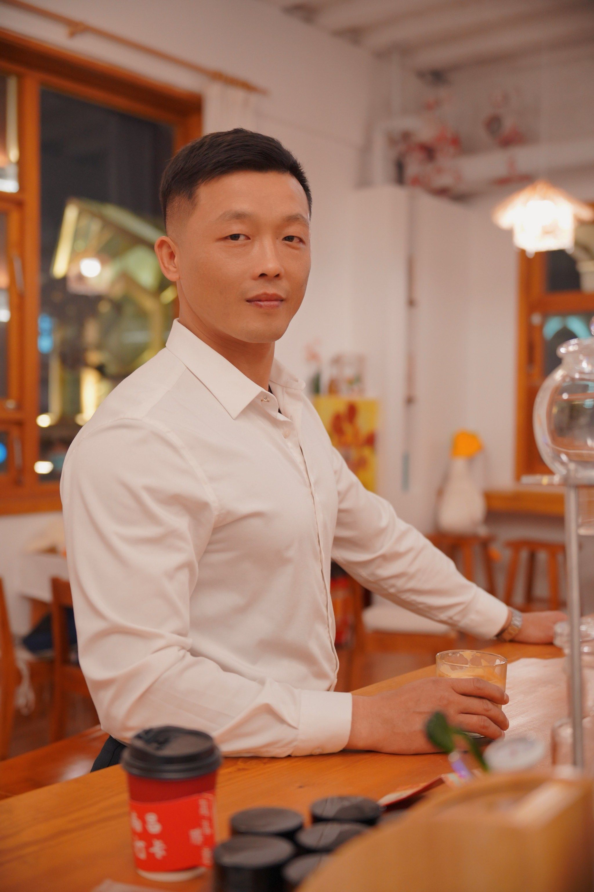 边城老友——一个击中了中年男人灵魂的咖啡馆