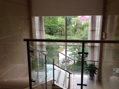 -上海怡沁园度假酒店