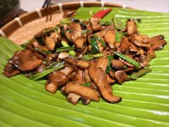 -云海肴·汽锅鸡·云南菜(天山百盛优客店)