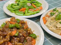 -东北饺子王(港澳广场购物中心店)