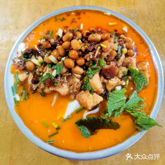 吴记豆花面(观水路店)