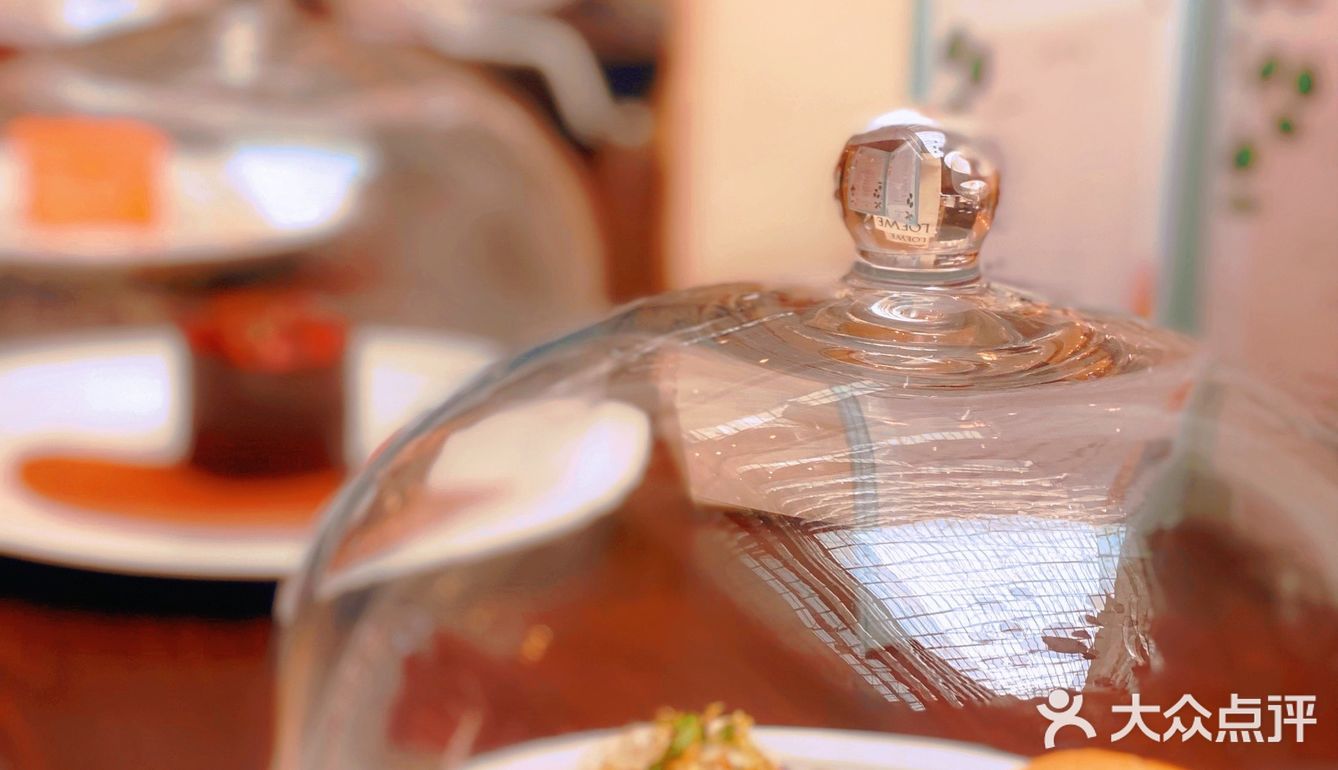 咖啡探店一第六百一十九家LOEWE快闪店