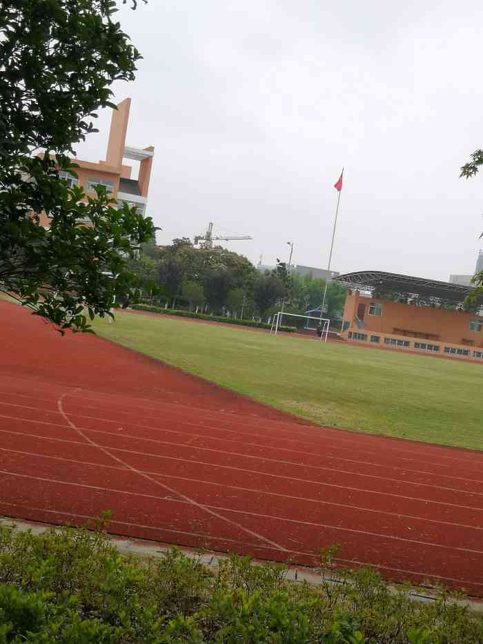 姜堰区罗塘高级中学图片