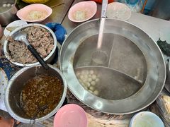 -榮泰米粉湯(Left Shop)