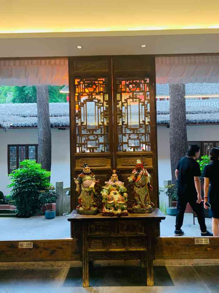 银桦大院-"这是一家让我吃了念念不忘的红烧肉 【红."-大众点评移动版