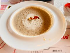 奶油蘑菇汤-安妮意大利餐厅(日坛店)