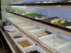 自助取餐区-牛知府云南菌汤鲜牛肉火锅(肖家湾店)