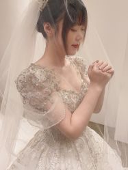 -派丽莫Pellimo原创设计婚纱品牌